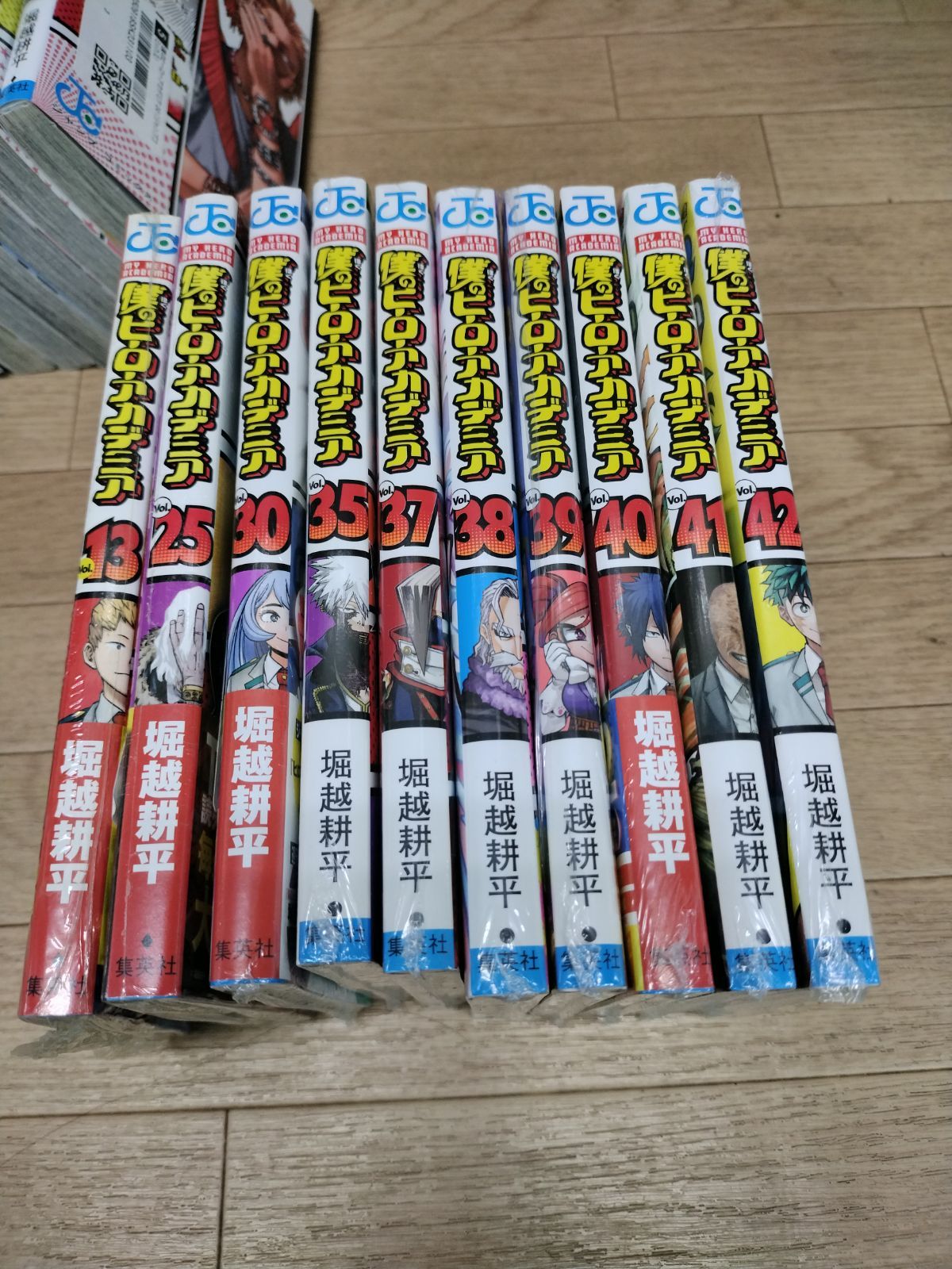 10冊 僕のヒーローアカデミア 1~42巻 全巻コミックセット ヒロアカ HQ18E