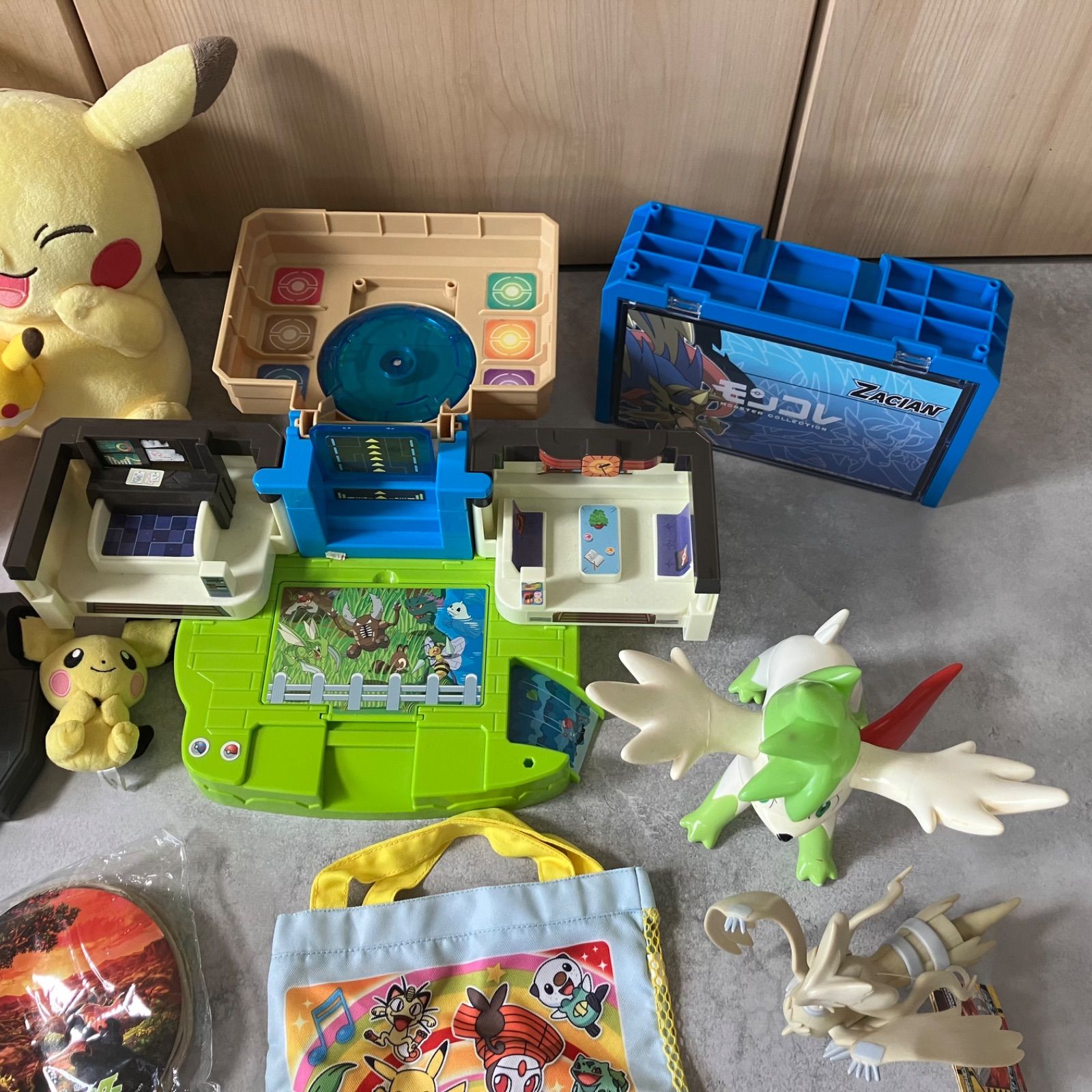 モンコレ等　ポケモングッズ　まとめ売り ポケモン モンコレ等 まとめ売り - メルカリ