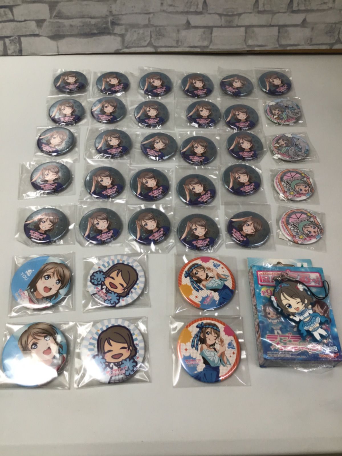 L8-15】△ ラブライブ!サンシャイン!! 渡辺曜 缶バッジ