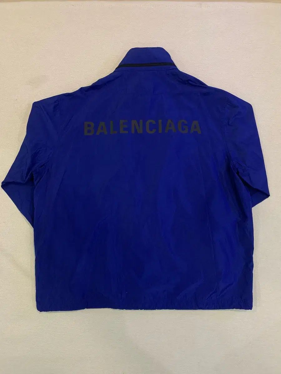 BALENCIAGA バレンシアガ バックロゴ ウインドブレーカー 青 48