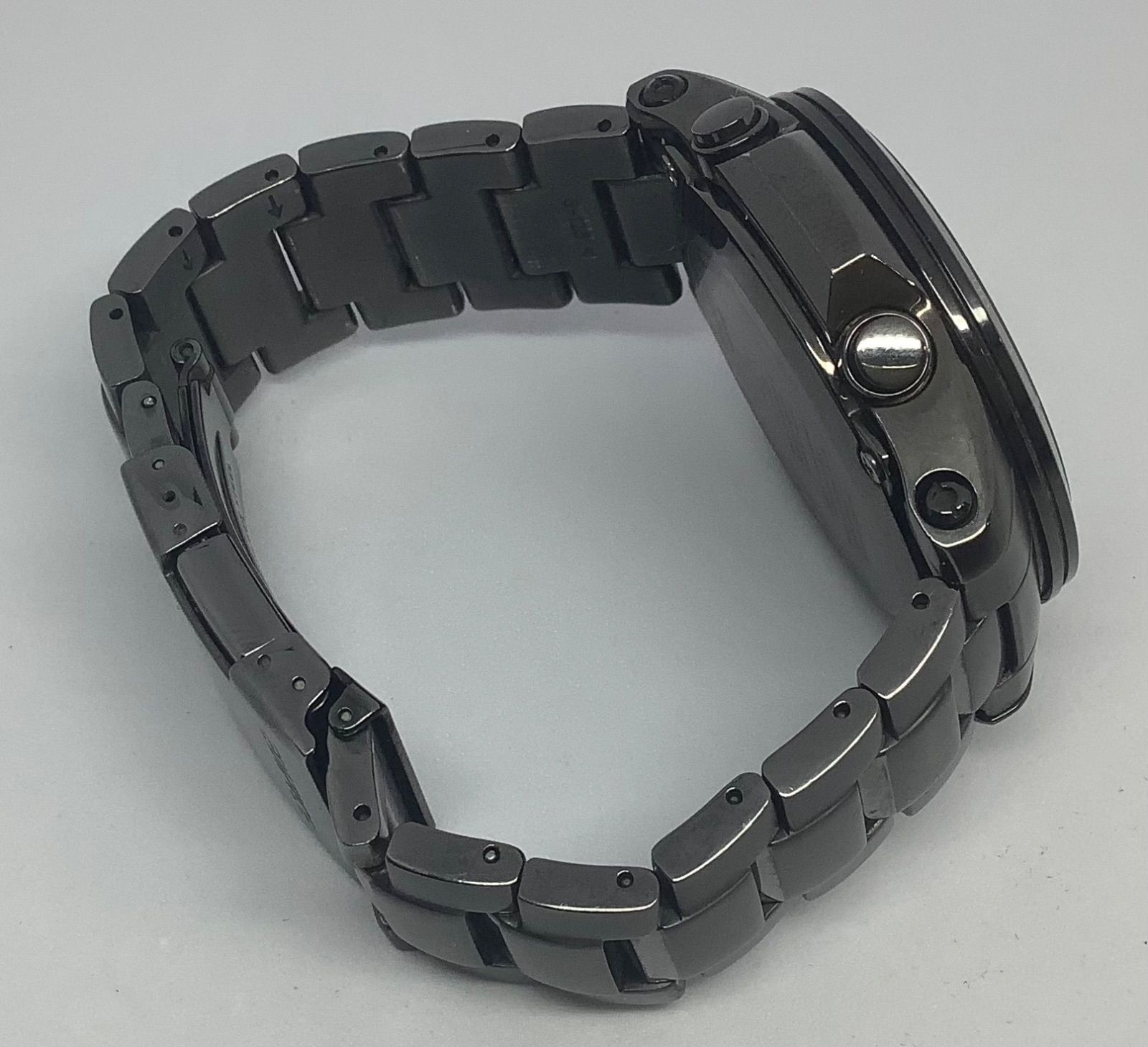 CASIO カシオ 腕時計 EDIFICE エディフィス EQW-M1000DB-1AJF