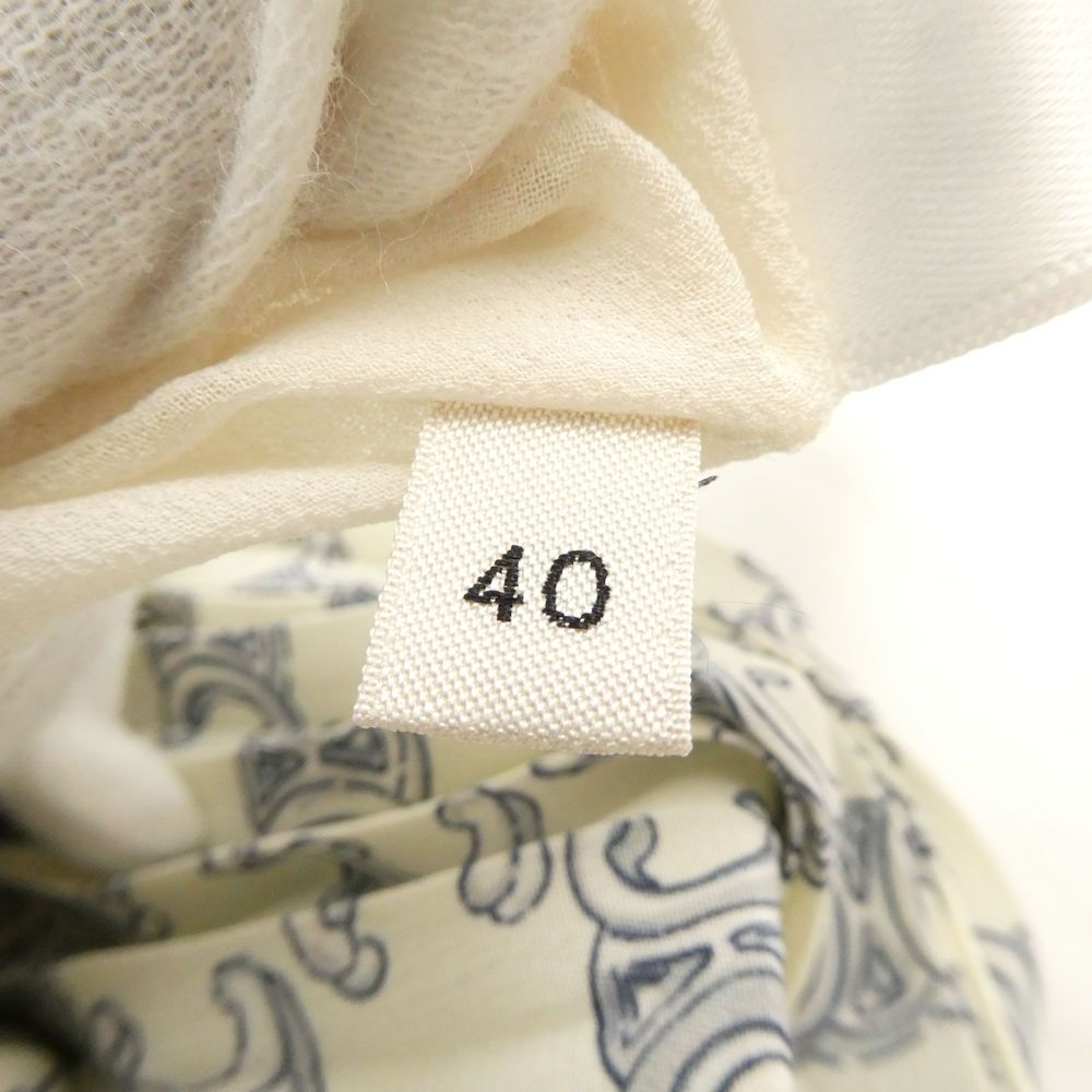 プリーツスカート