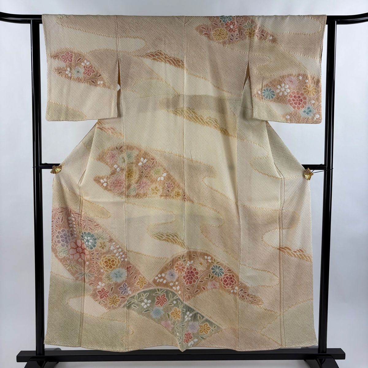 訪問着 身丈153cm 裄丈61.5cm S 袷 草花 霞 総絞り 薄オレンジ 正絹 名品