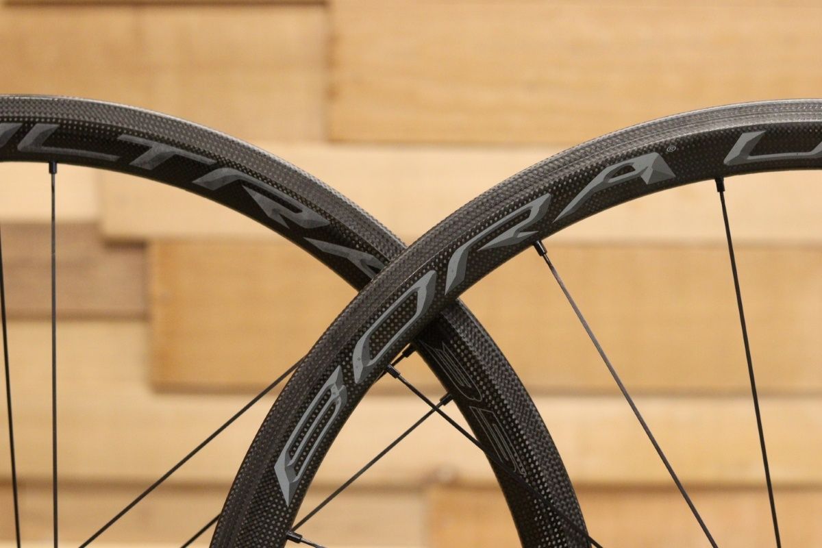 BORA ULTRA35 　ボーラウルトラ　カーボンホイール カンパニョーロ CAMPAGNOLO ボーラ ウルトラ BORA ULTRA 35 AC3 カンパ