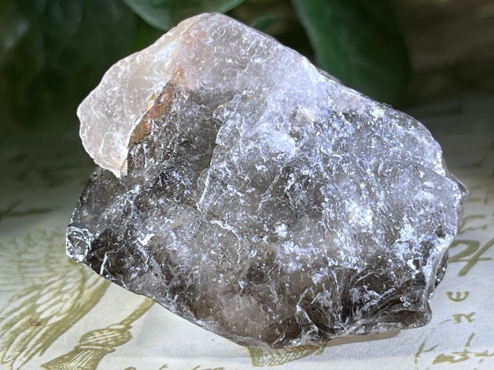 ルチル内包　スモーキー エレスチャル クォーツ 骸骨水晶　原石　ラフストーン スモーキー エレスチャル クォーツ 骸骨水晶 原石 ラフストーン