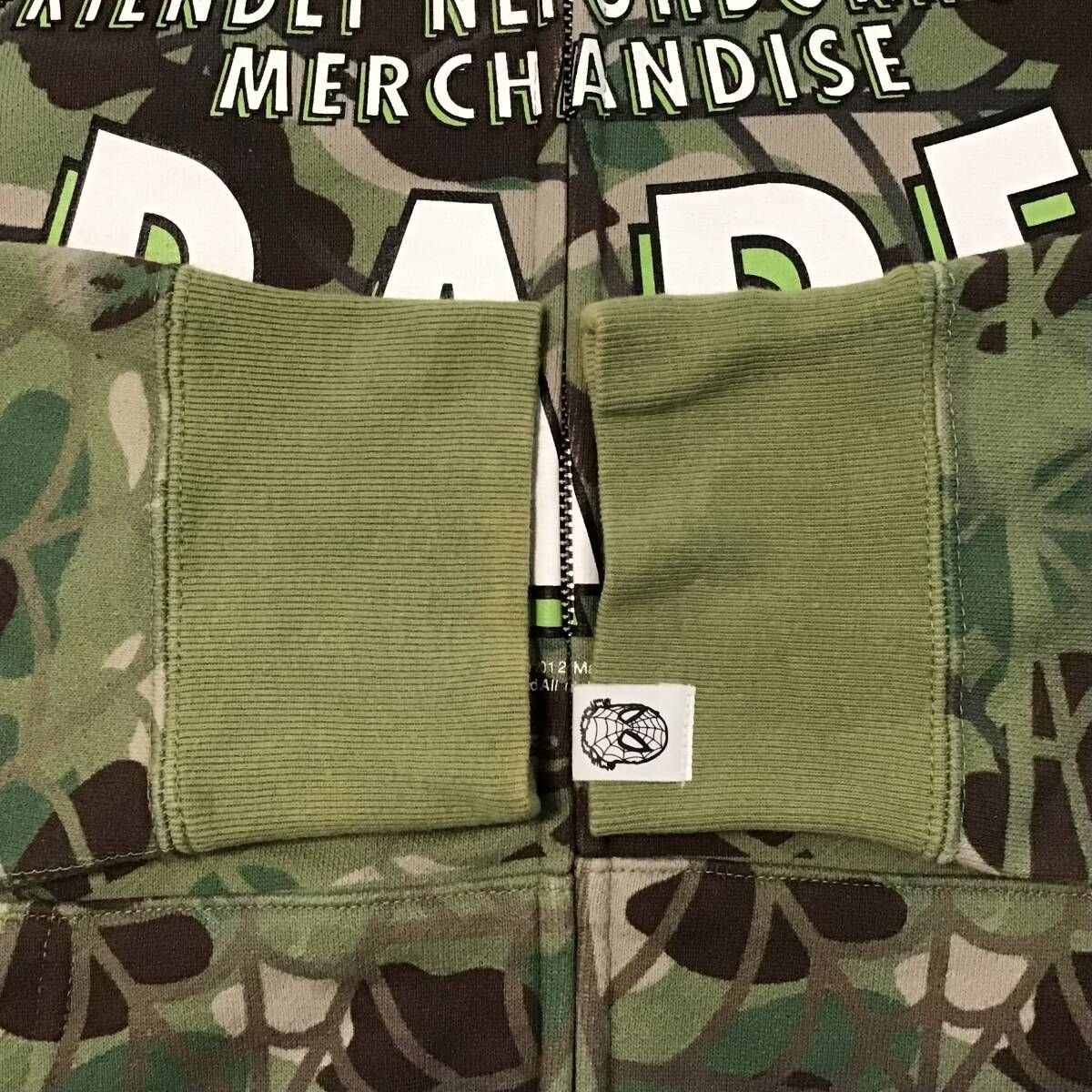 スパイダーマン × BAPE camo フルジップ パーカー Mサイズ marvel