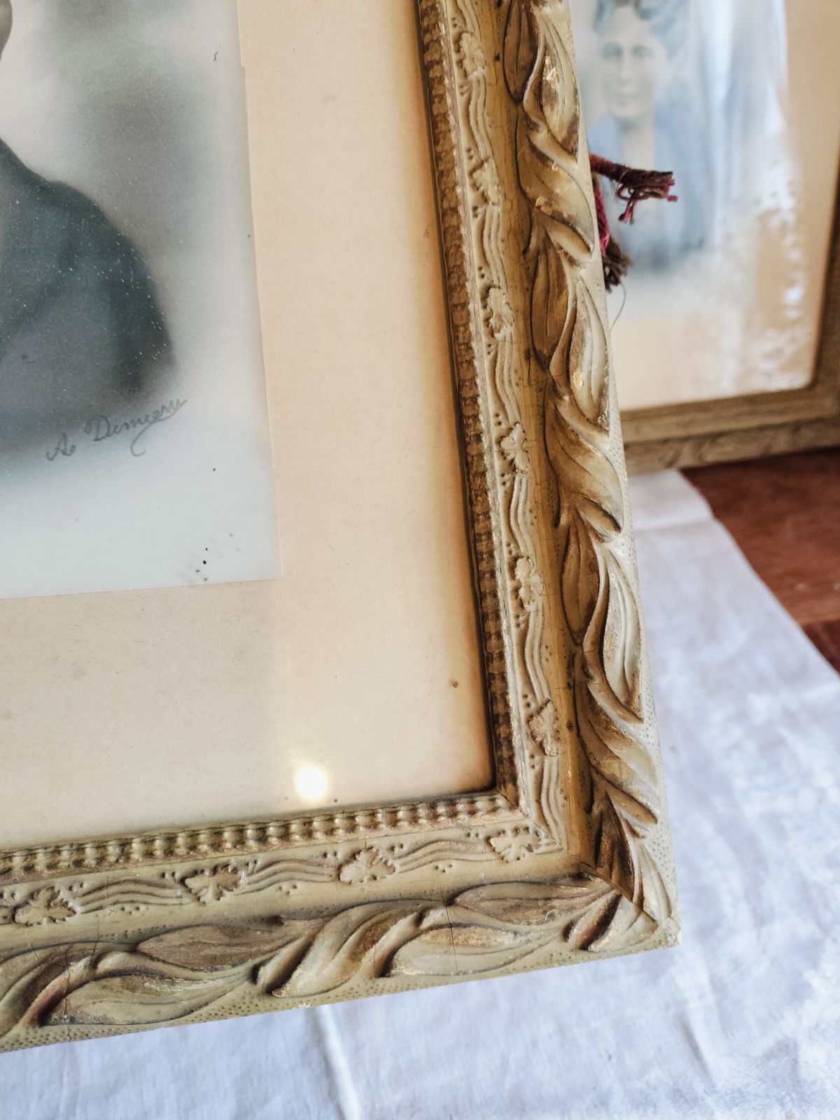 フランス アンティーク 素敵 1900年 装飾付き 木製 フレーム 額 壁掛