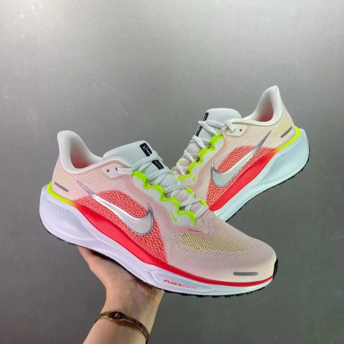 新品✨未使用❣️ 箱付 ✨ ナイキ スニーカー Nike Air Zoom Pegasus 41 男女兼用