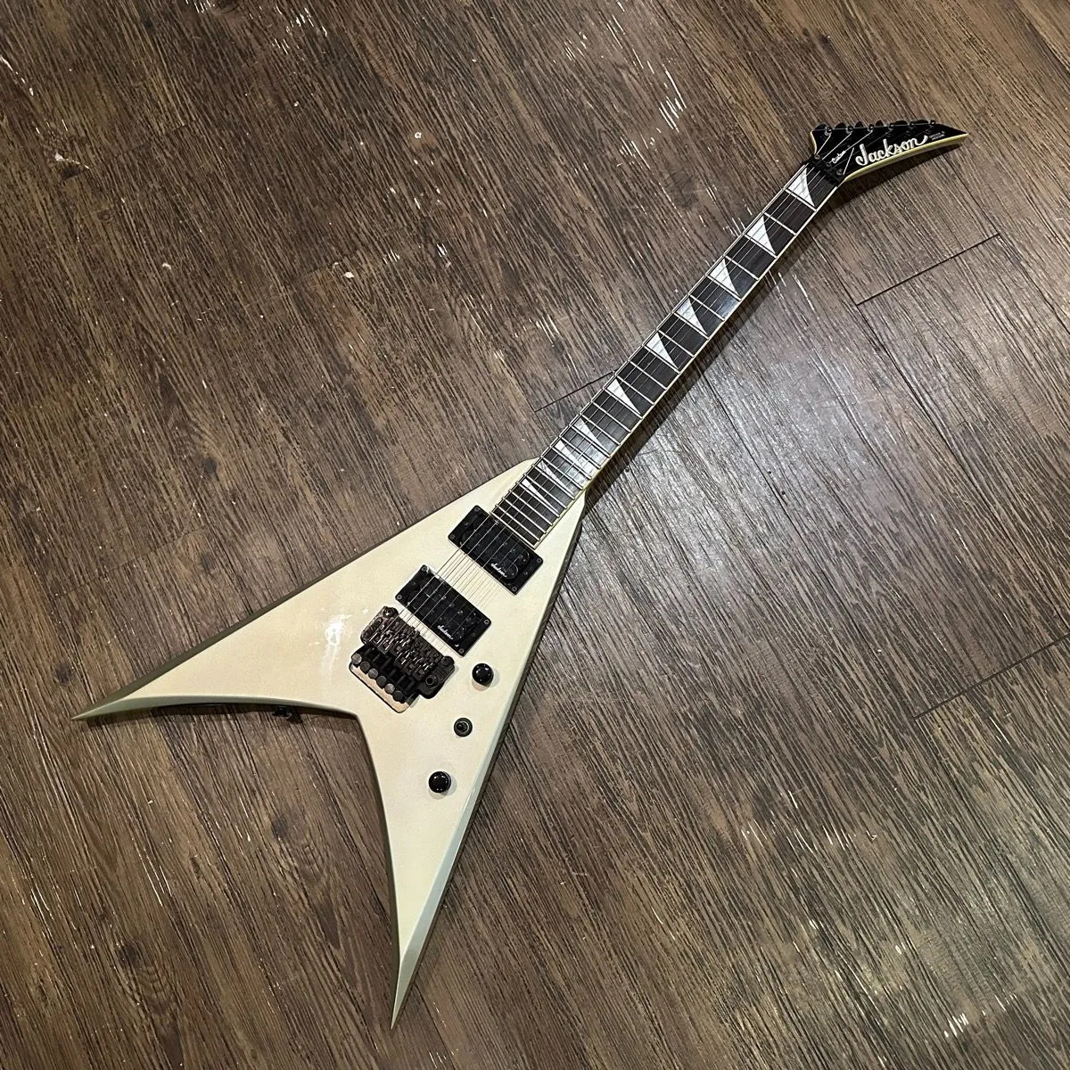 Grover Jackson 日本製 Dinky white □Grover Jackson Dinky White FU.IG-37 - メルカリ