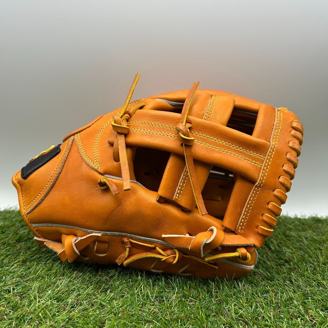Donaiya 軟式グローブ 内野手用 中古品 ドナイヤ 軟式 内野手用 DJNII [右利き用] (野球グローブ) 価格