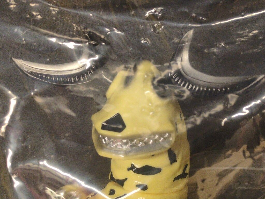 PLANET-X エレキング (幼体付き) 墓場の画廊限定 Amazon.co.jp: PLANET