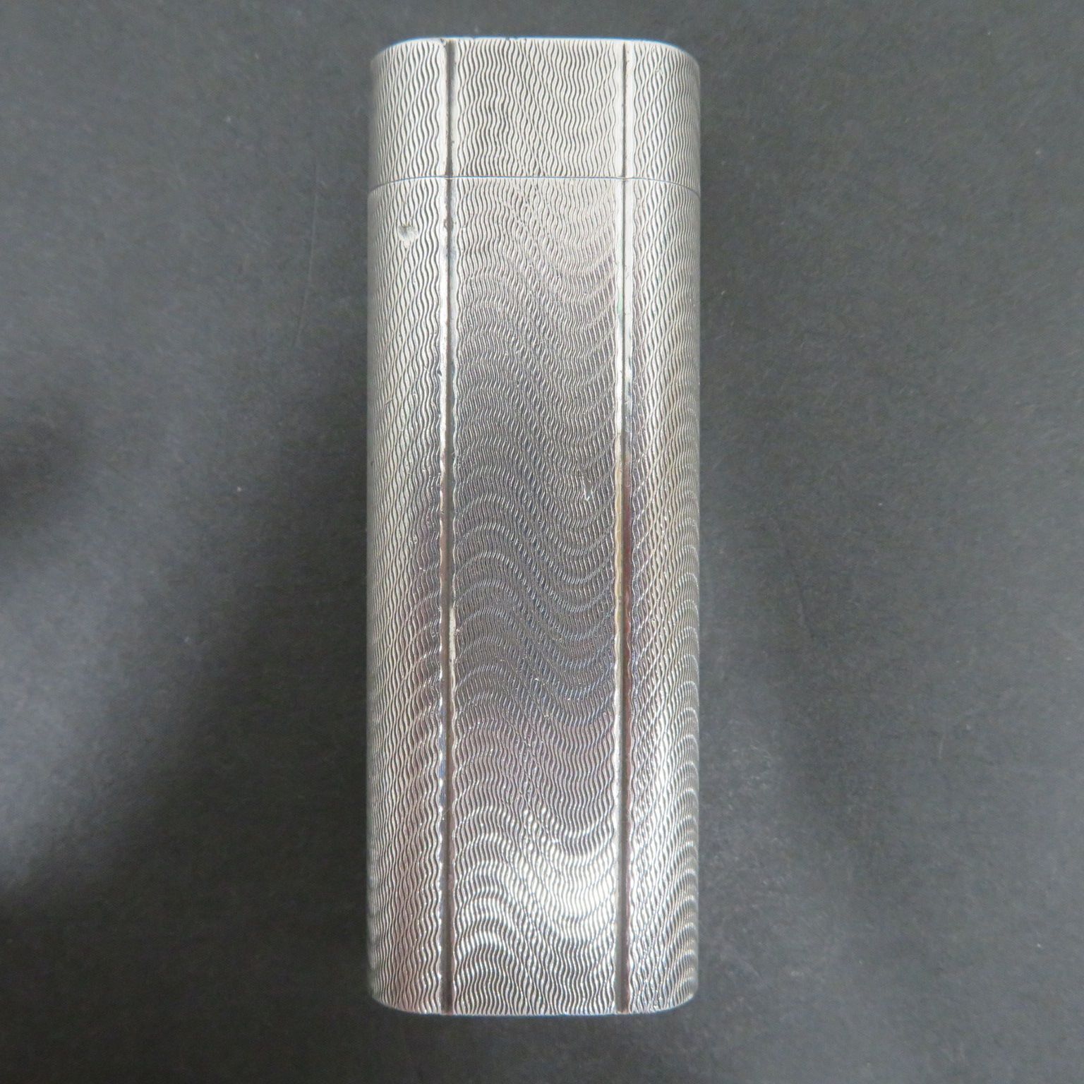 4746 カルティエ Cartier ガスライター シルバー 銀色 み