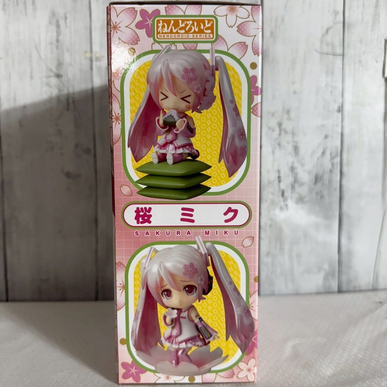 ねんどろいど 274 桜ミク 未開封品 フィギュア 桜ミク ねんどろいど 274｜トレファクONLINE