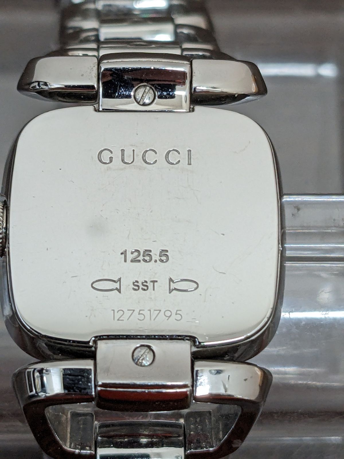 クォーツ 腕時計