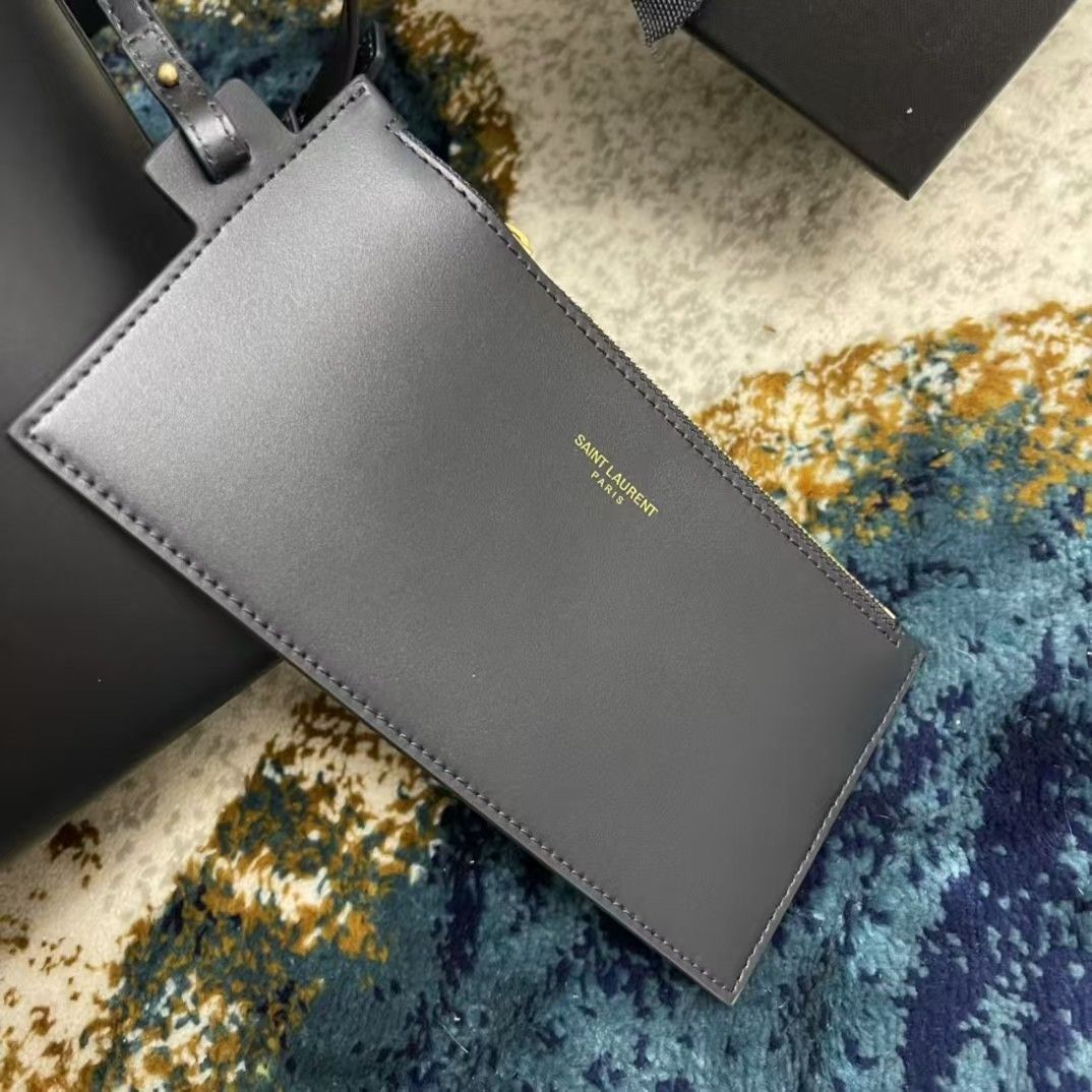 美品 ☆YSL☆ サンローランショルダーバッグハンドバッグ｜本日