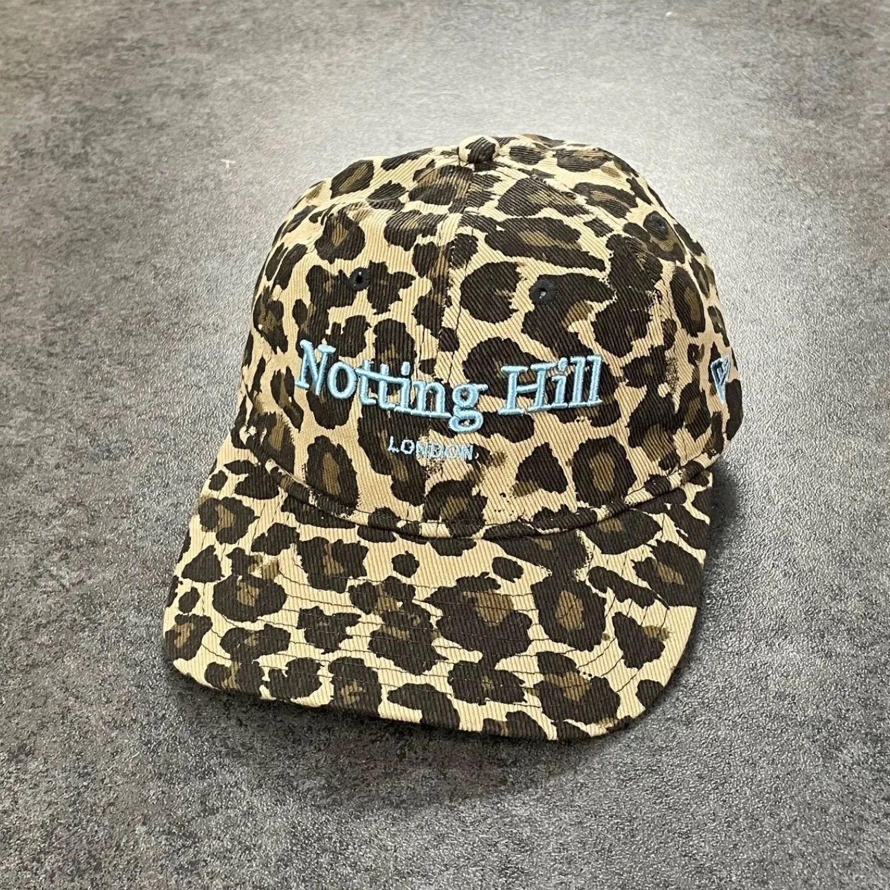 O1 英国限定モデル New Era Notting Hill London Leopard Camo