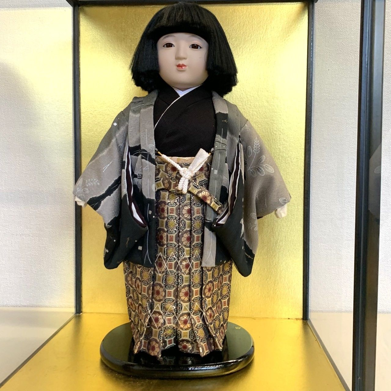 驚きの破格値，格安】 市松人形 日本人形 男の子 女の子 ガラスケース