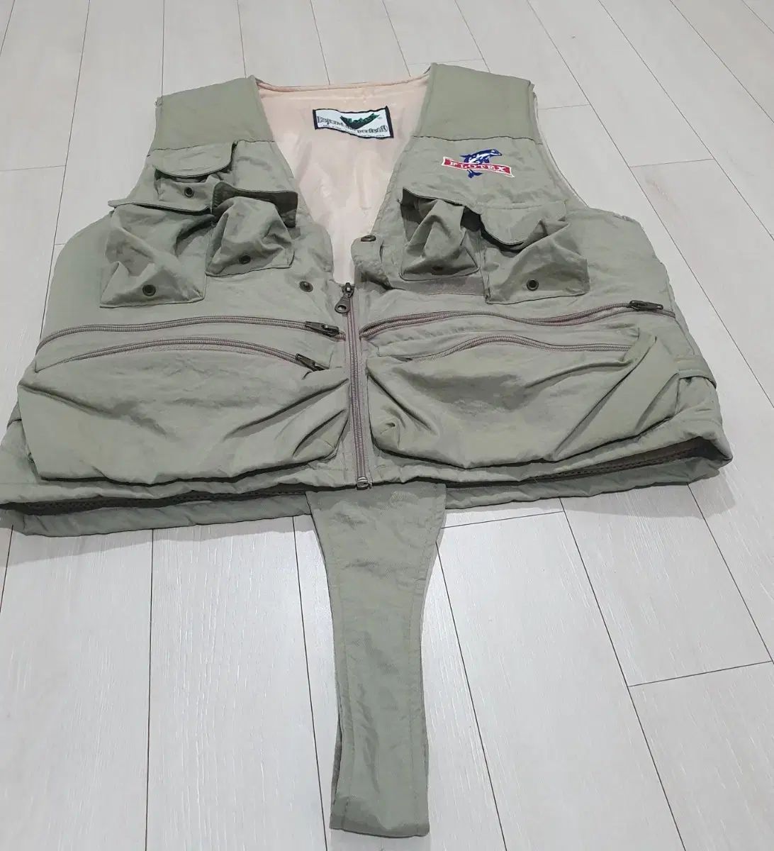 THE NORTH FACE フィッシングベスト Lサイズ THE NORTH FACE ベスト サイズL キャンプ 釣り THE NORTH FACE