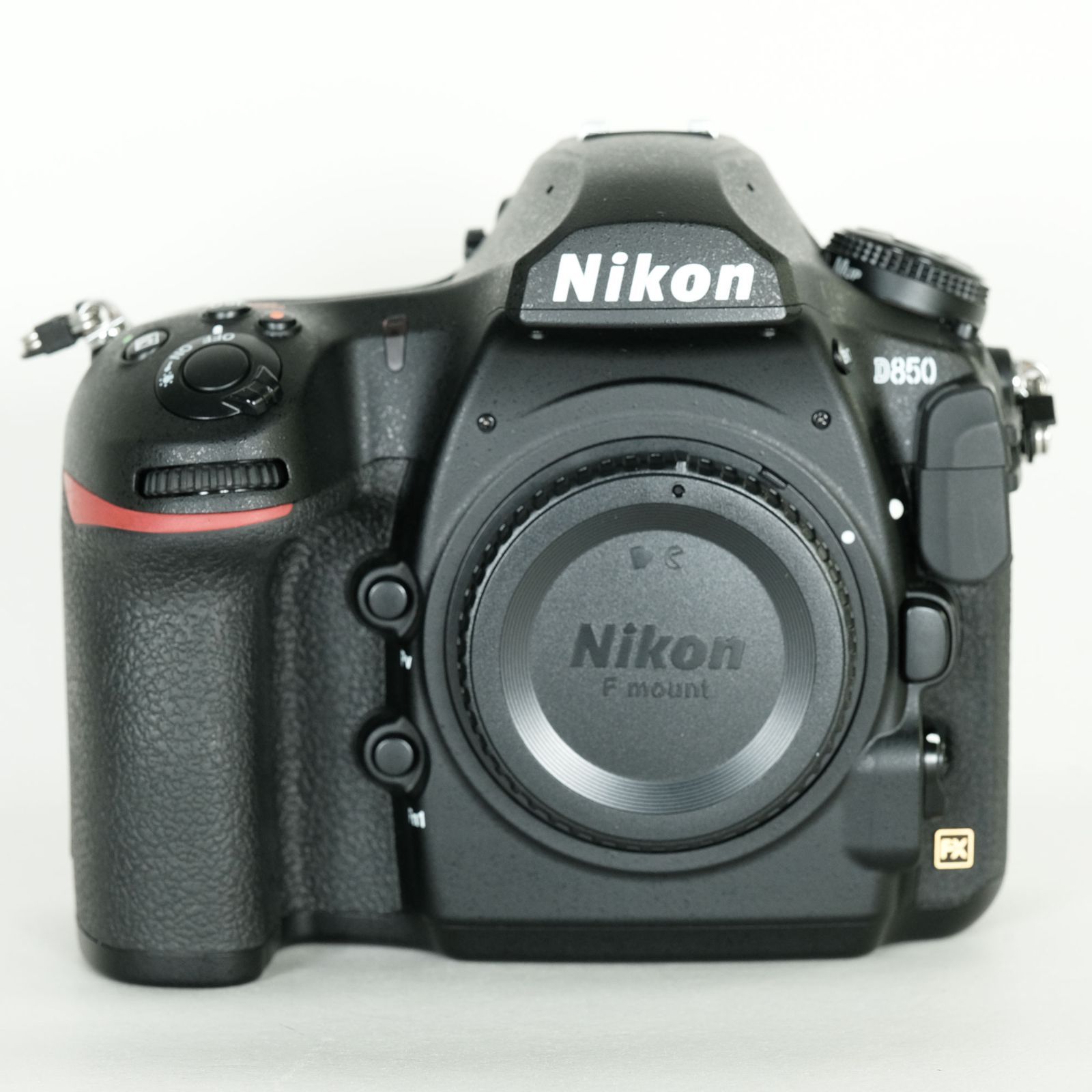 Nikon ニコン D850 シャッター数7598回 Nikon ニコン D850 シャッター数7598回 - メルカリ