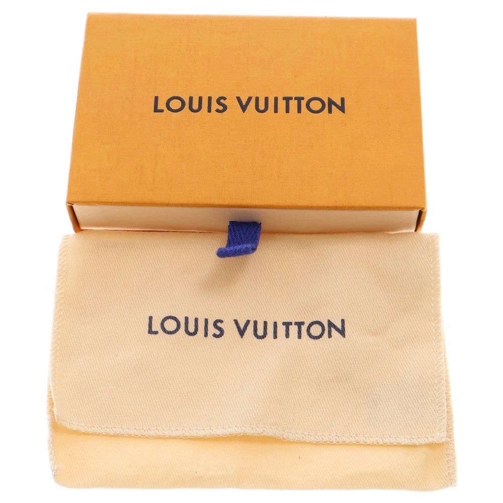 VUITTON