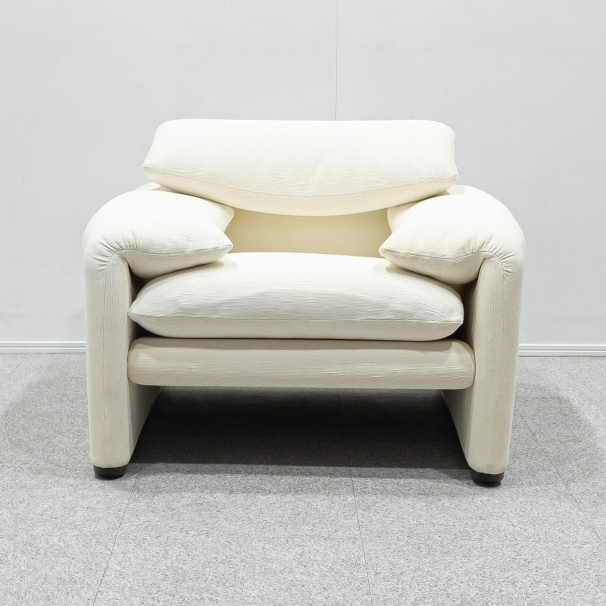 中古品】Cassina カッシーナ 675 MARALUNGA マラルンガ 1人掛け ソファ