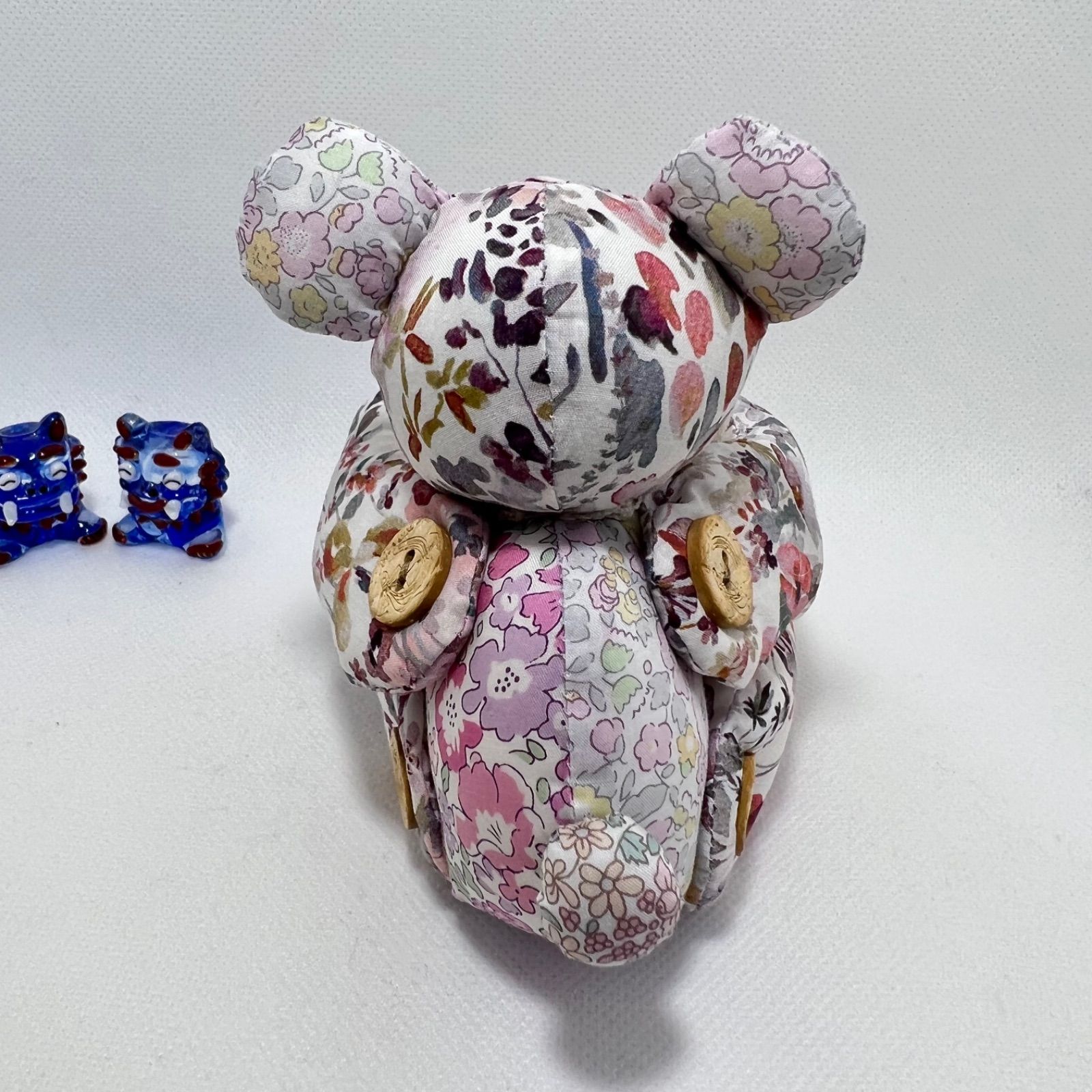 ハンドメイド リバティ はぎれ テディベア - メルカリ
