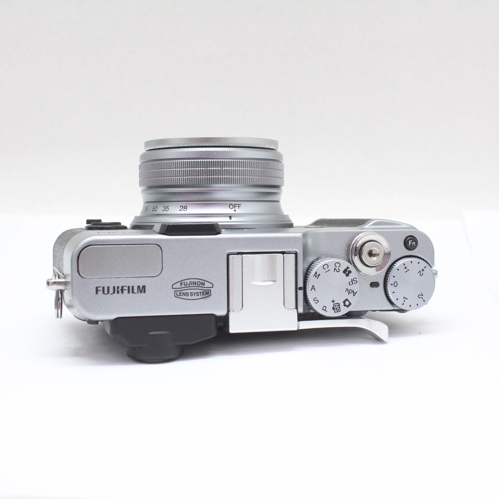 FUJIFILM X20