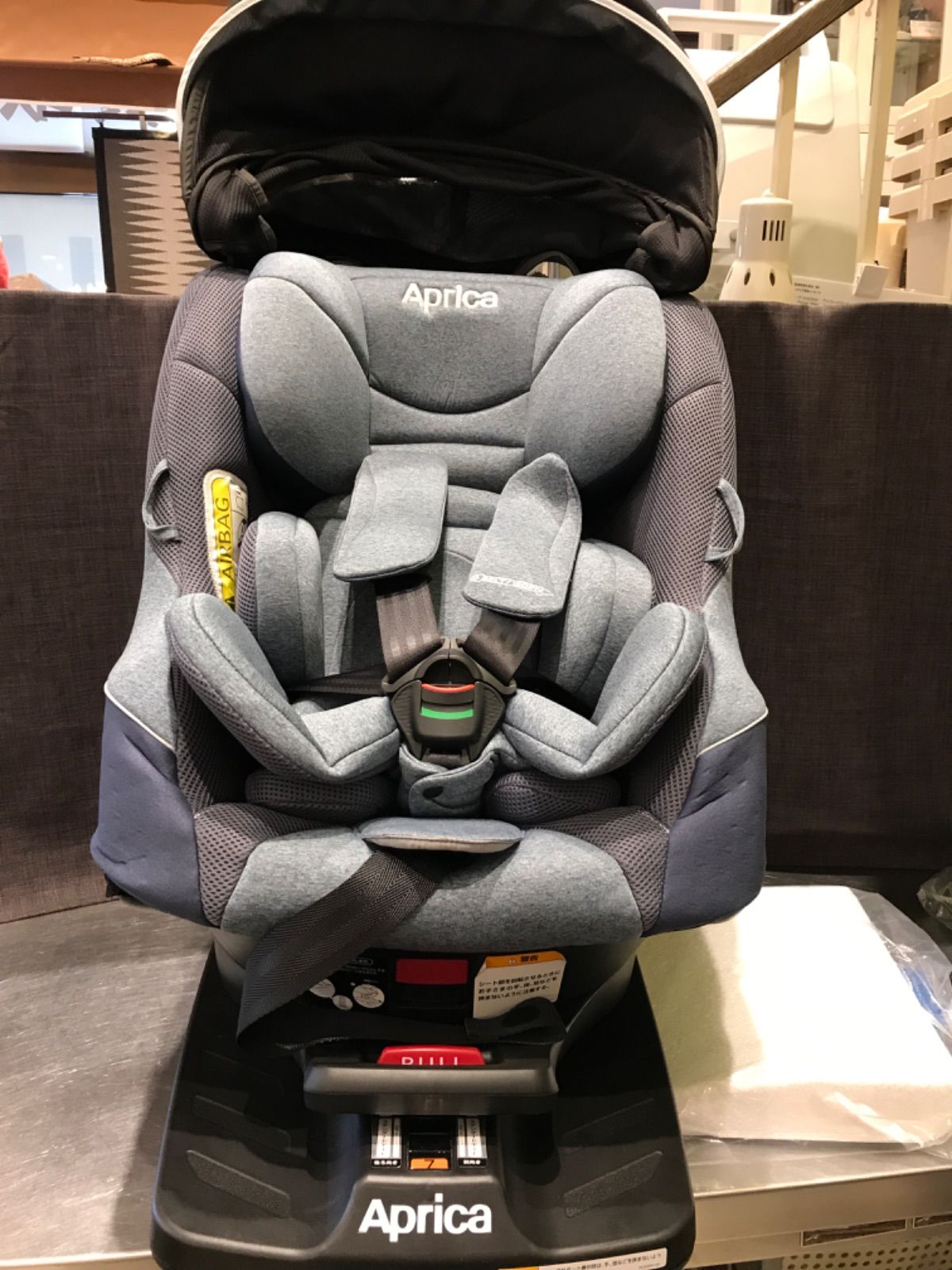 値下げアイテム！アップリカ  Aprica ベビーシート チャイルドシート クルリラ ISOFIX対応 回転式 美品 U