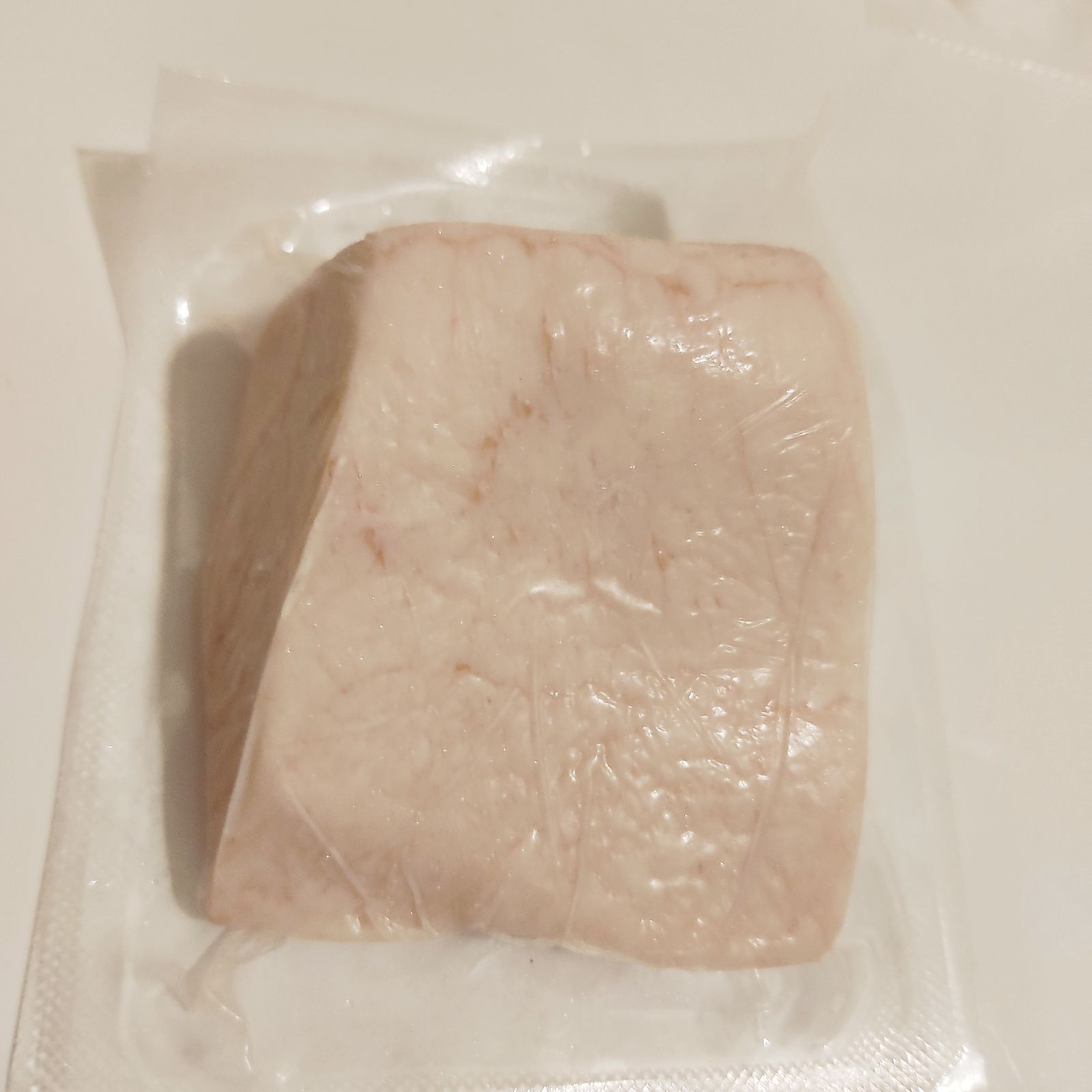 ●馬刺し　生食用　コウネ脂　たてがみ　1kg　ポーランド産　冷凍品-2