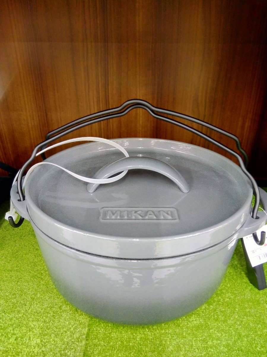 アウトドアでも家でも使える「MIKANホーローダッチオーブン