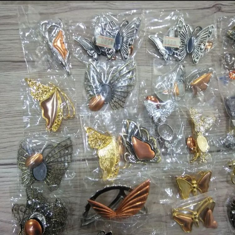 K068 七宝焼アクセサリー素材　大量100点セット K130七宝焼きアクセサリーパーツ素材大量100点セット - メルカリ