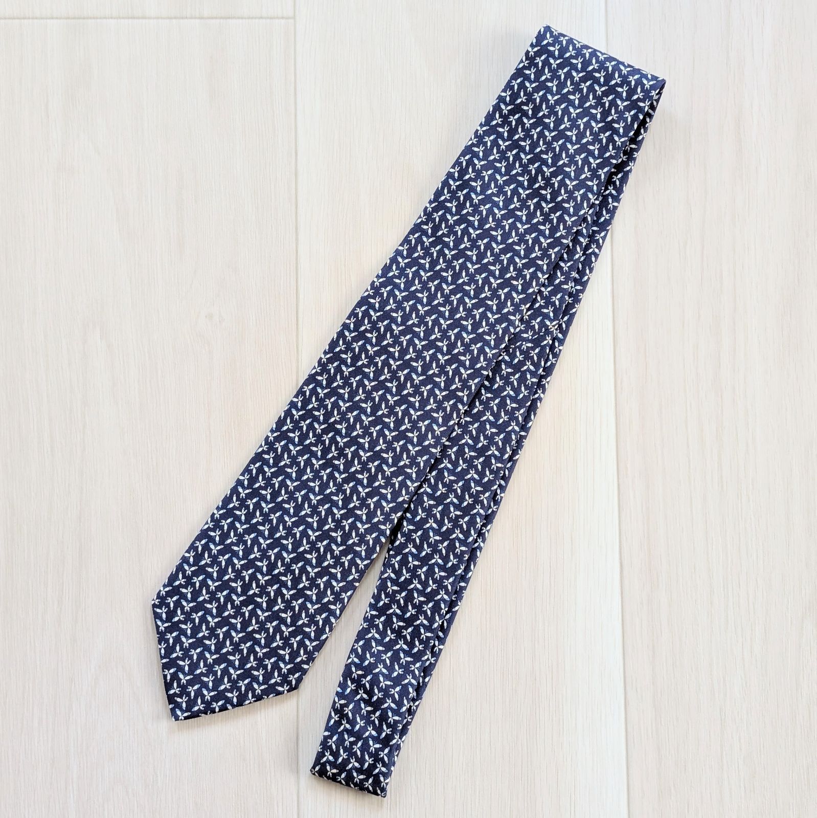 ♥ Salvatore Ferragamo フェラガモ ネクタイ