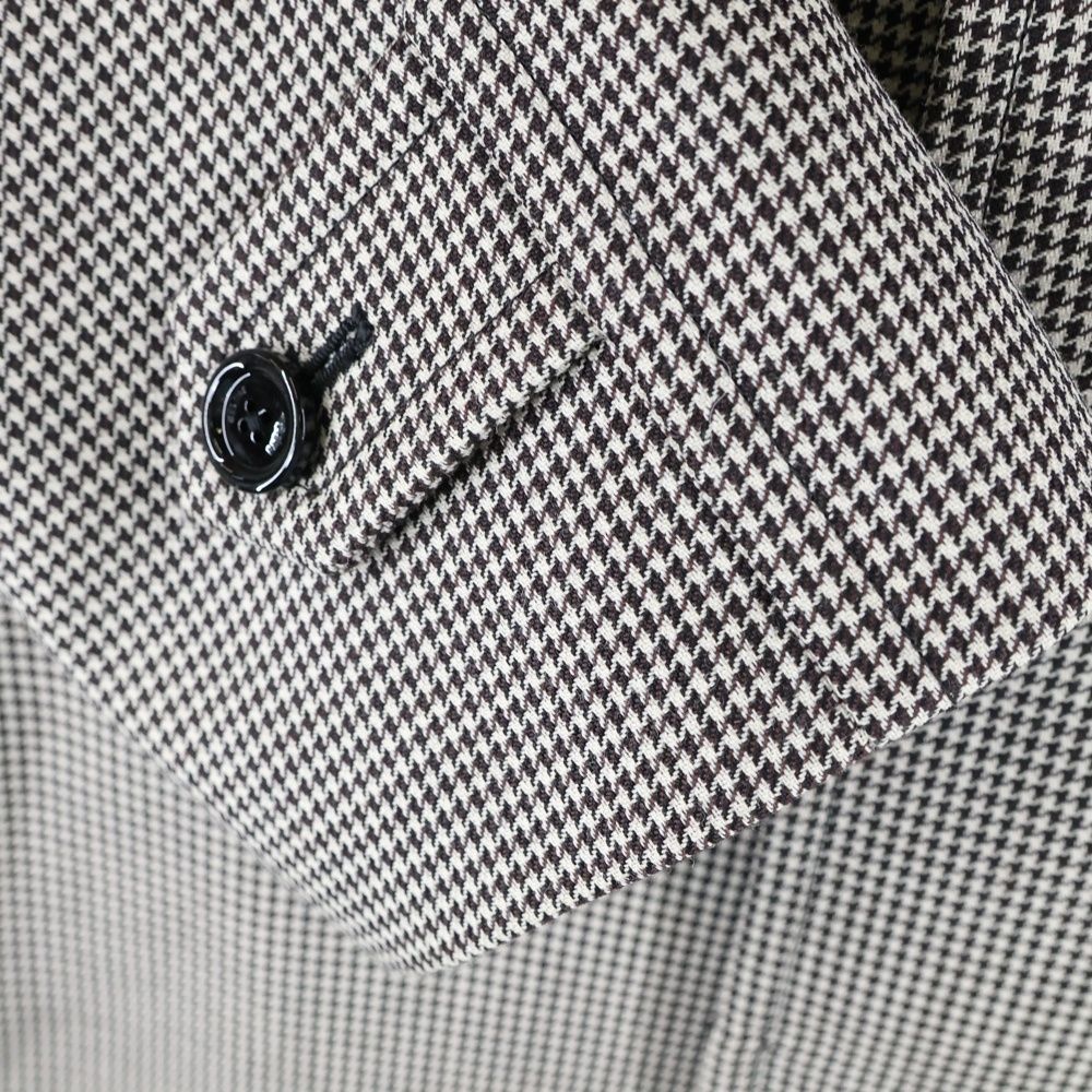 ブラウン ホワイト