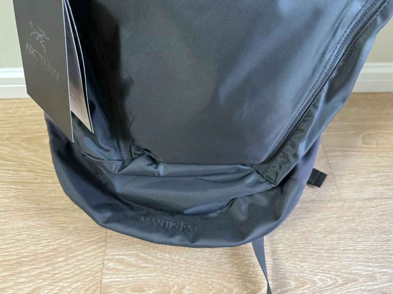 アークテリクスgray  ARCTERYX リュック バックパック マンティス26 デイパック メンズ レディース 軽量 26L