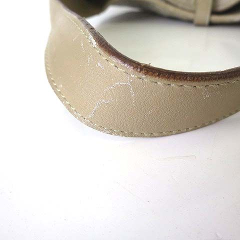 ワンショルダーバッグ エンボス