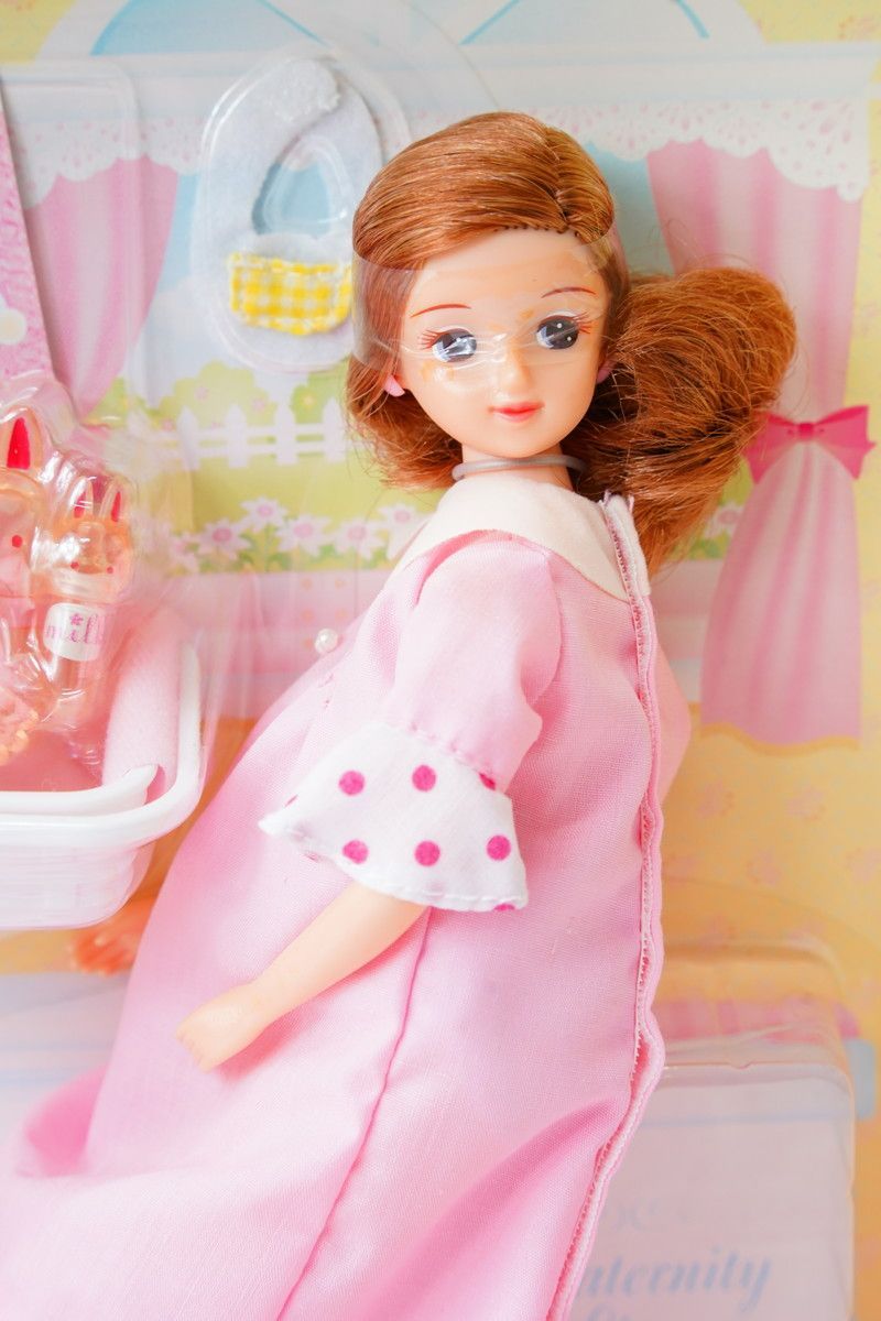 リカちゃんがママになりました！　こんにちは　赤ちゃん リカちゃんがママになりました！ こんにちは 赤ちゃん - メルカリ