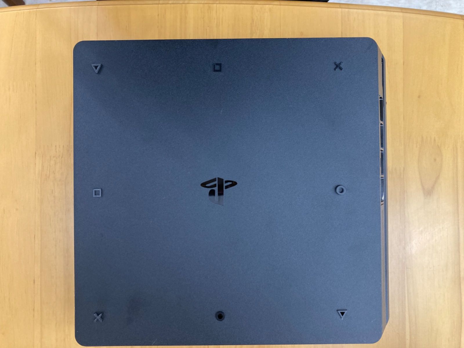 【中古品】PS4 PlayStation4プレイステーション4 CUH-2000A 平塚店