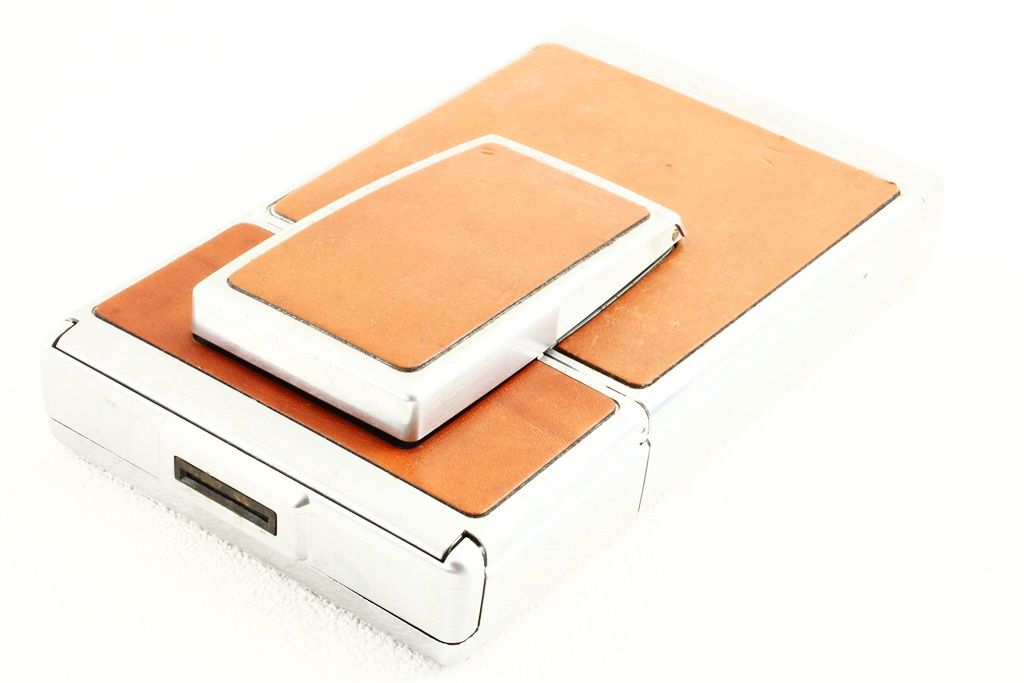 ジャンク品 Polaroid ポラロイド SX-70 インスタントカメラ