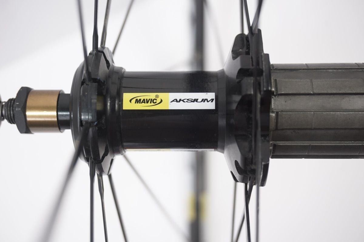 MAVIC 「マビック」 AKSIUM シマノ11速 ホイールセット / バイチャリ