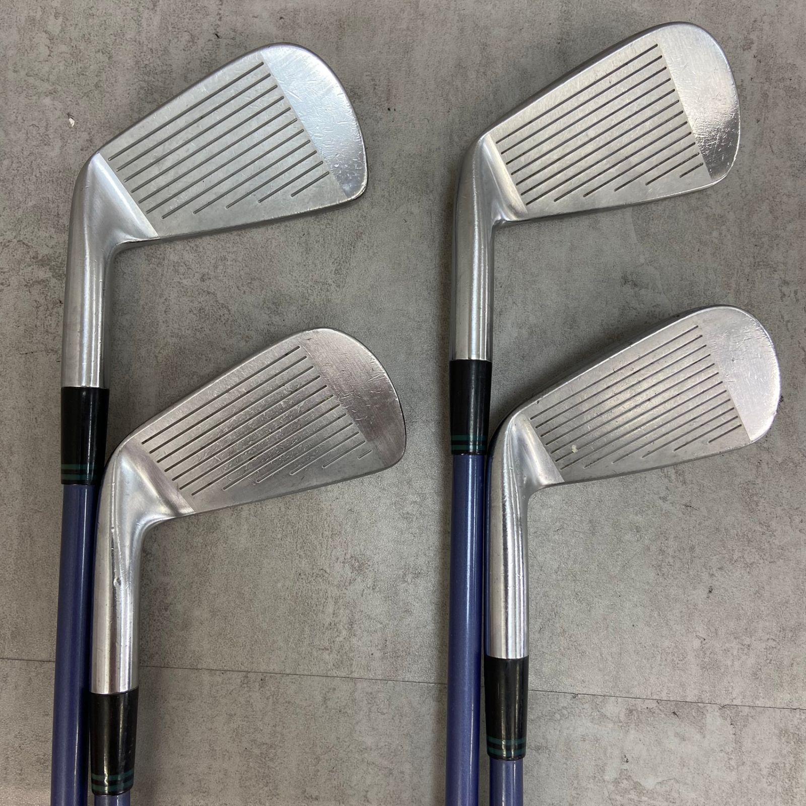 ブリヂストン　ファイズ　メンズゴルフアイアン7本セット　右　R　カーボンシャフト DUNLOP スリクソン NEW ZXi ZXi7 / ZXi5 アイアン [トラビル