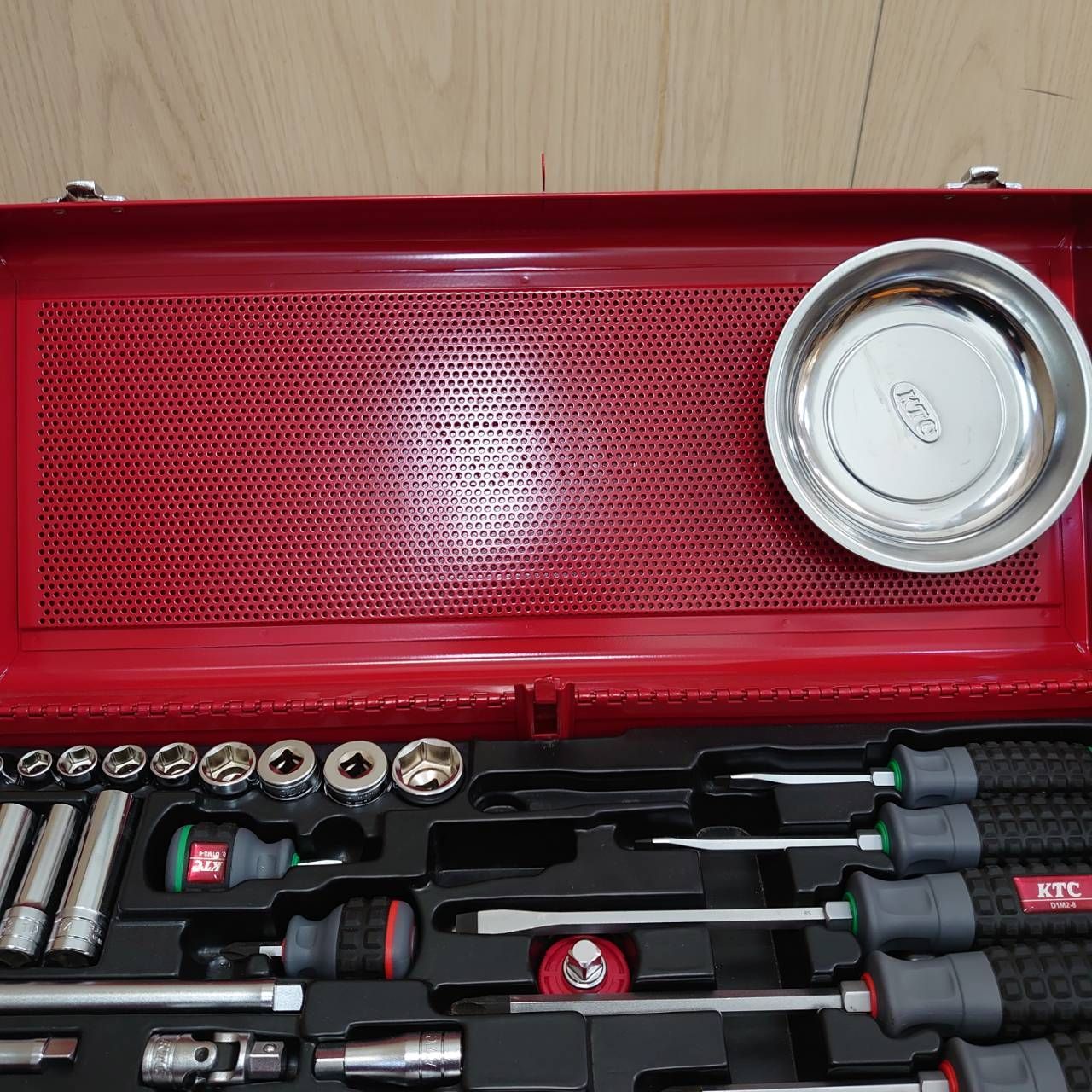 中古品特別価格！】KTC製SKX0213京都機械工具63点+トレー+仕切り 