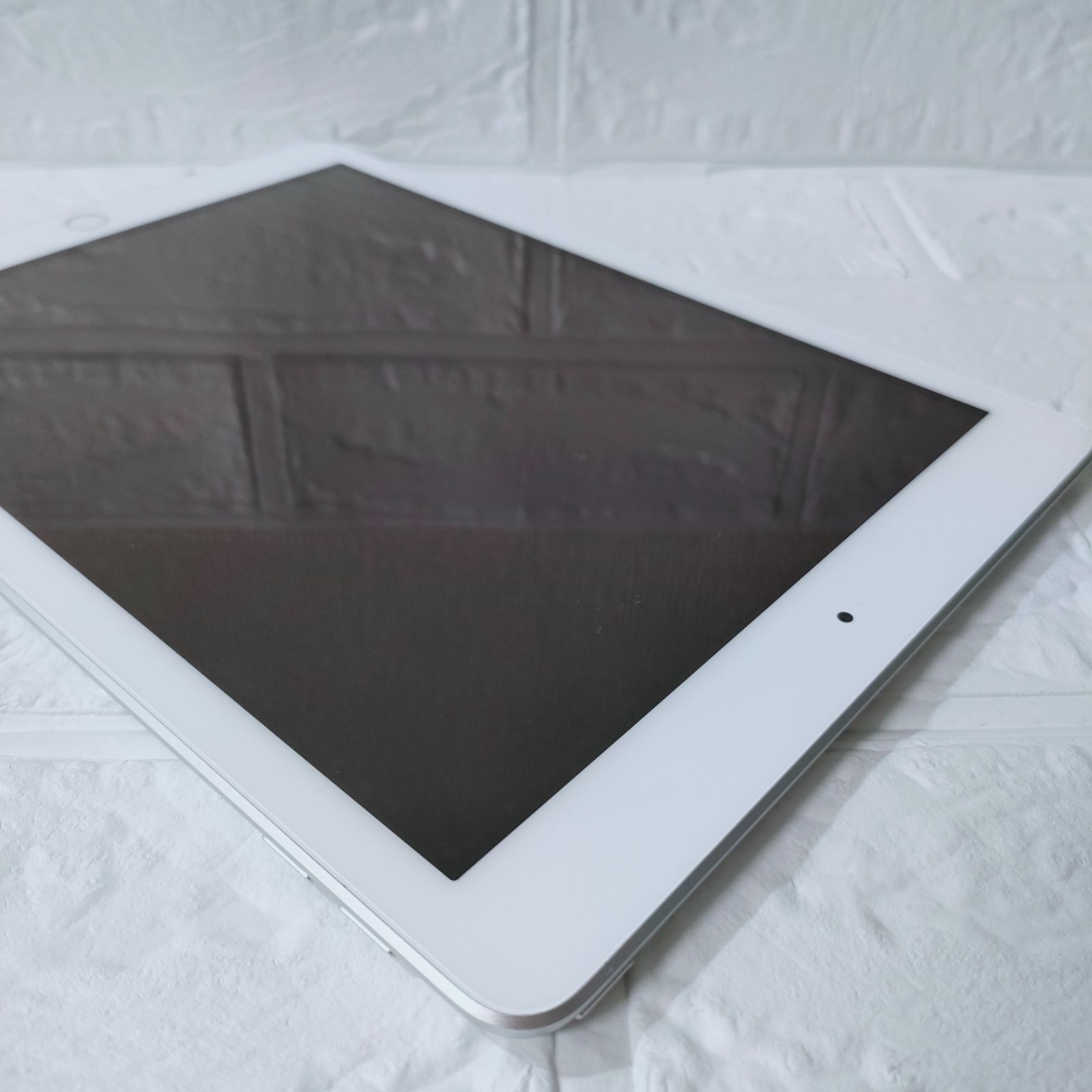 第6世代 iPad 32GB wifiモデル 管理No.s214