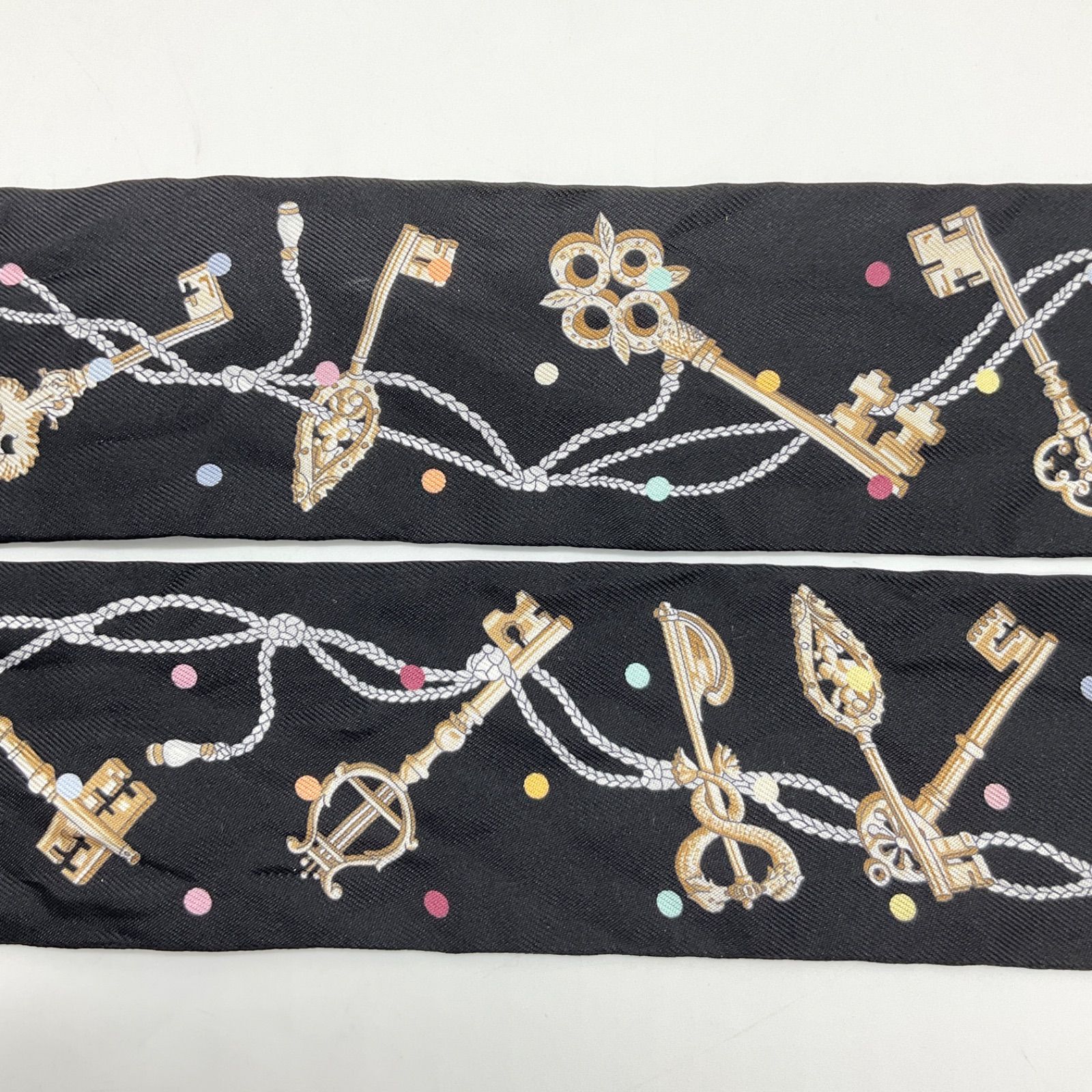 HERMES エルメス ツイリースカーフ Les Cles a Pois レ クレ ア ポア