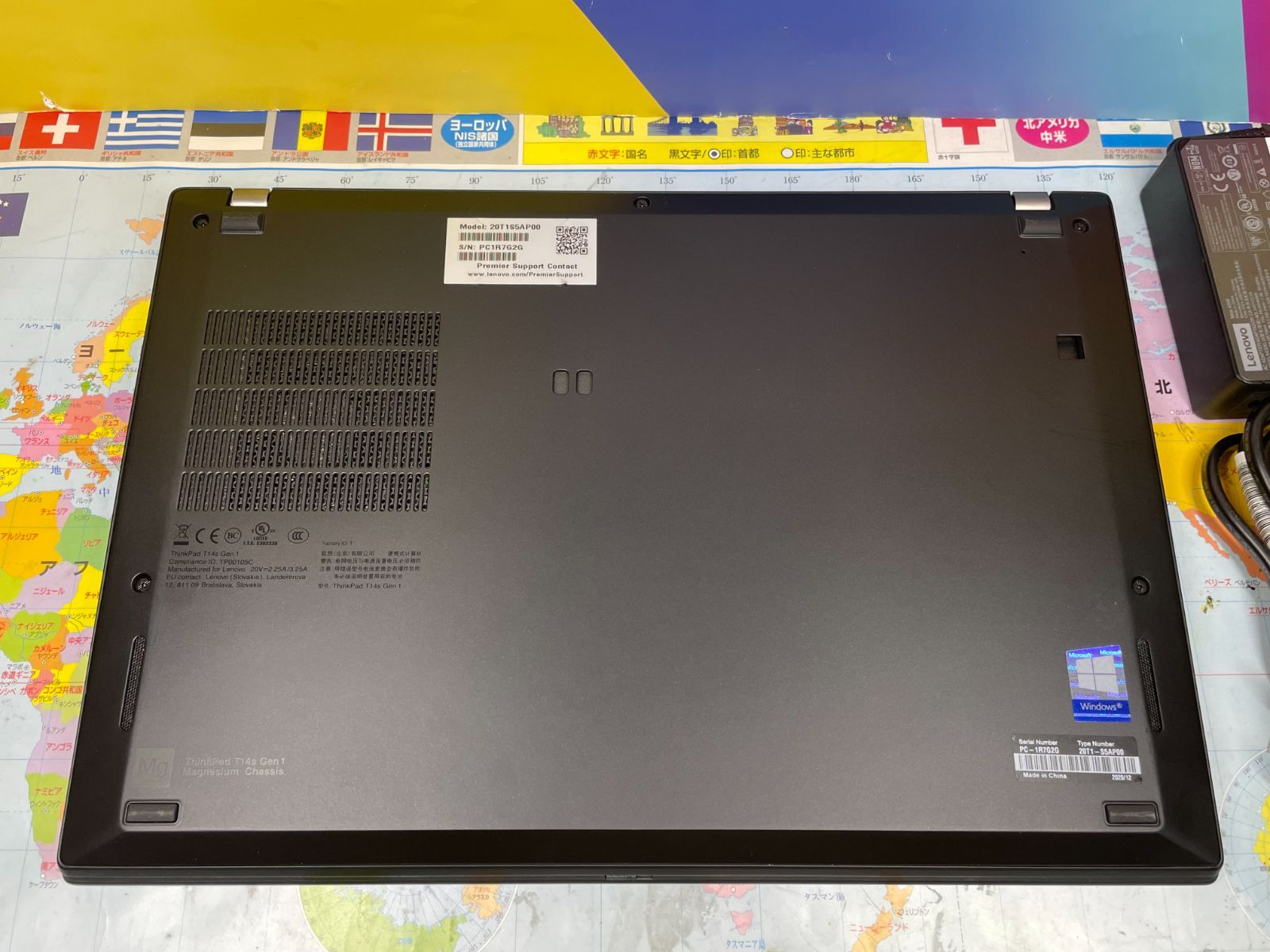 極美品 レノボ 32GB 1TB Thinkpad T14s 第10世代 i7スペック