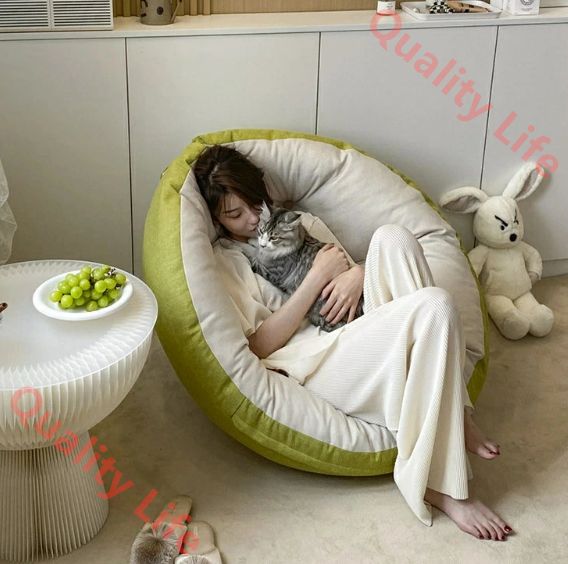 着る毛布 デスク