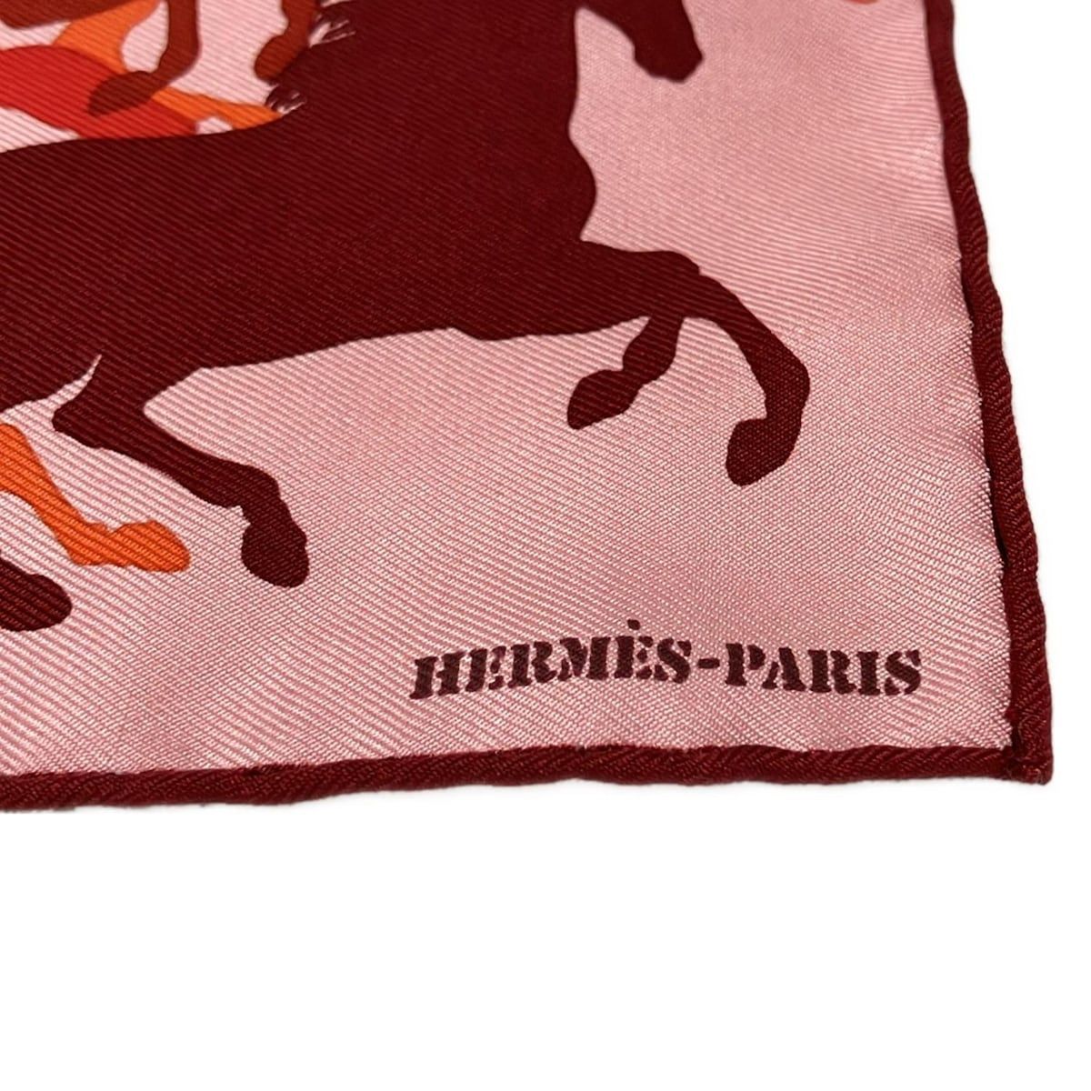 HERMES(エルメス) スカーフ美品 プチカレ ライトピンク×レッド×マルチ  