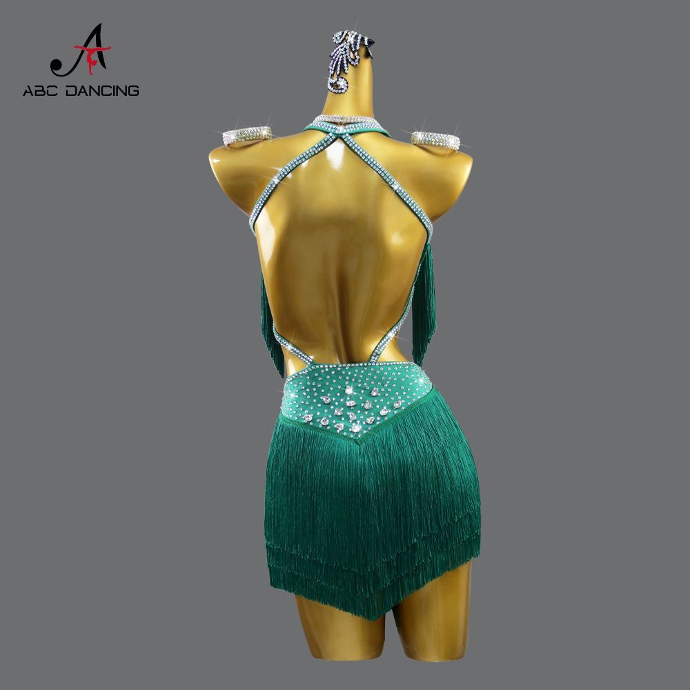 演出服 フラメンコ