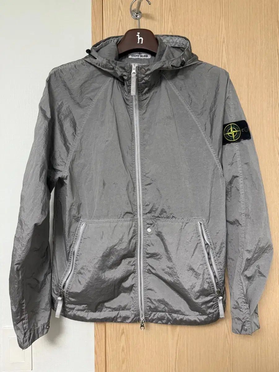 25ss STONE ISLAND(ストーンアイランド) ナイロン メタル ワトロ  