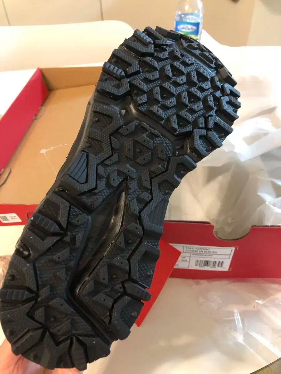 ニューバランス 410 240 ランニングシューズ 靴