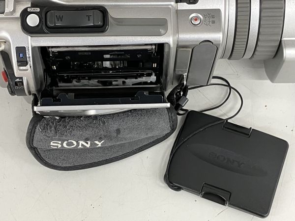 SONY ソニー DCR-VX2000 デジタルビデオカメラ ハンディカム カメラ 